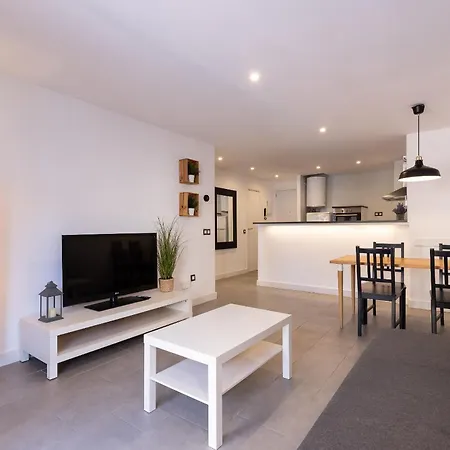 Uhc Murillo Apartman